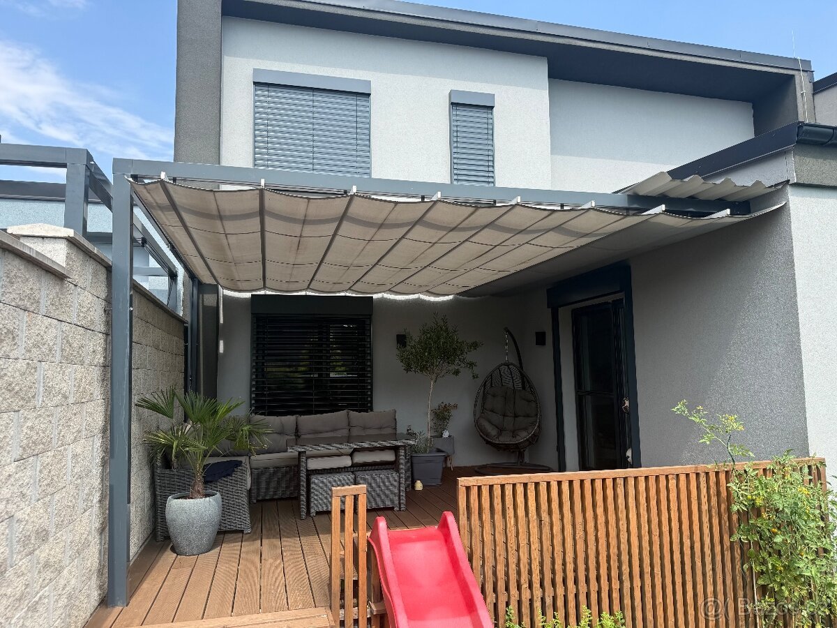 Pergola baldachýn
