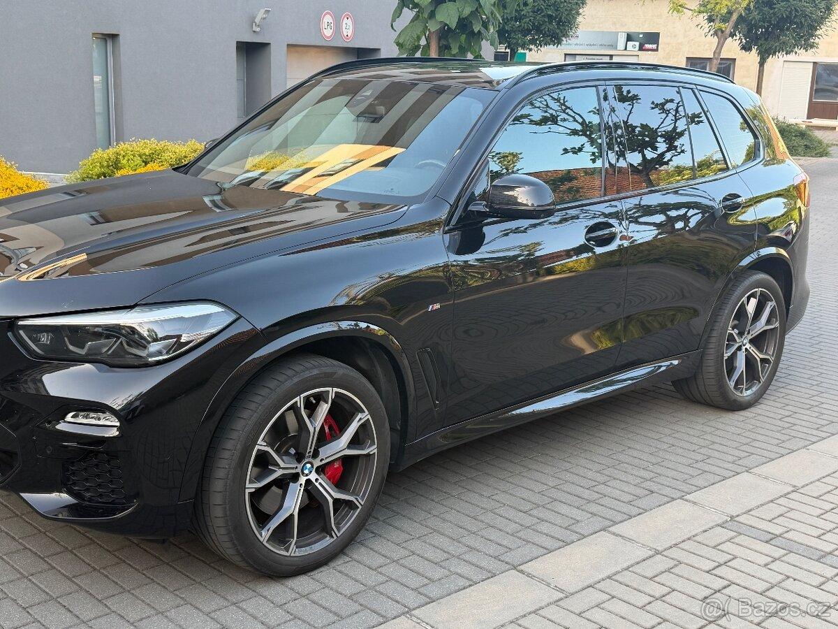 BMW X 5 3.0 D, 2021 rok, 90 tisic najeto