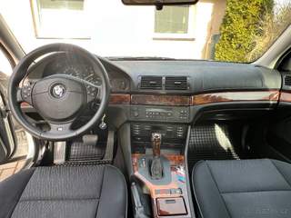 BMW 530d,E39,sedan,aut.převod.,mod – 2024, 20 000 km