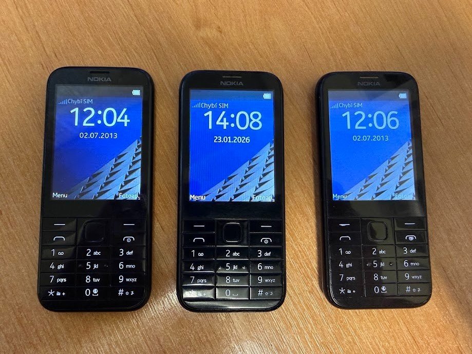 NOKIA 225 plně funkční s originální baterií