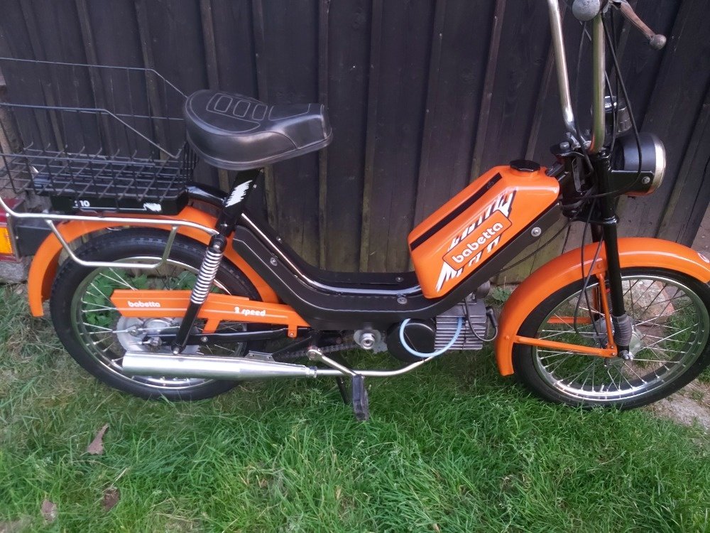 Babeta 210 , kartička