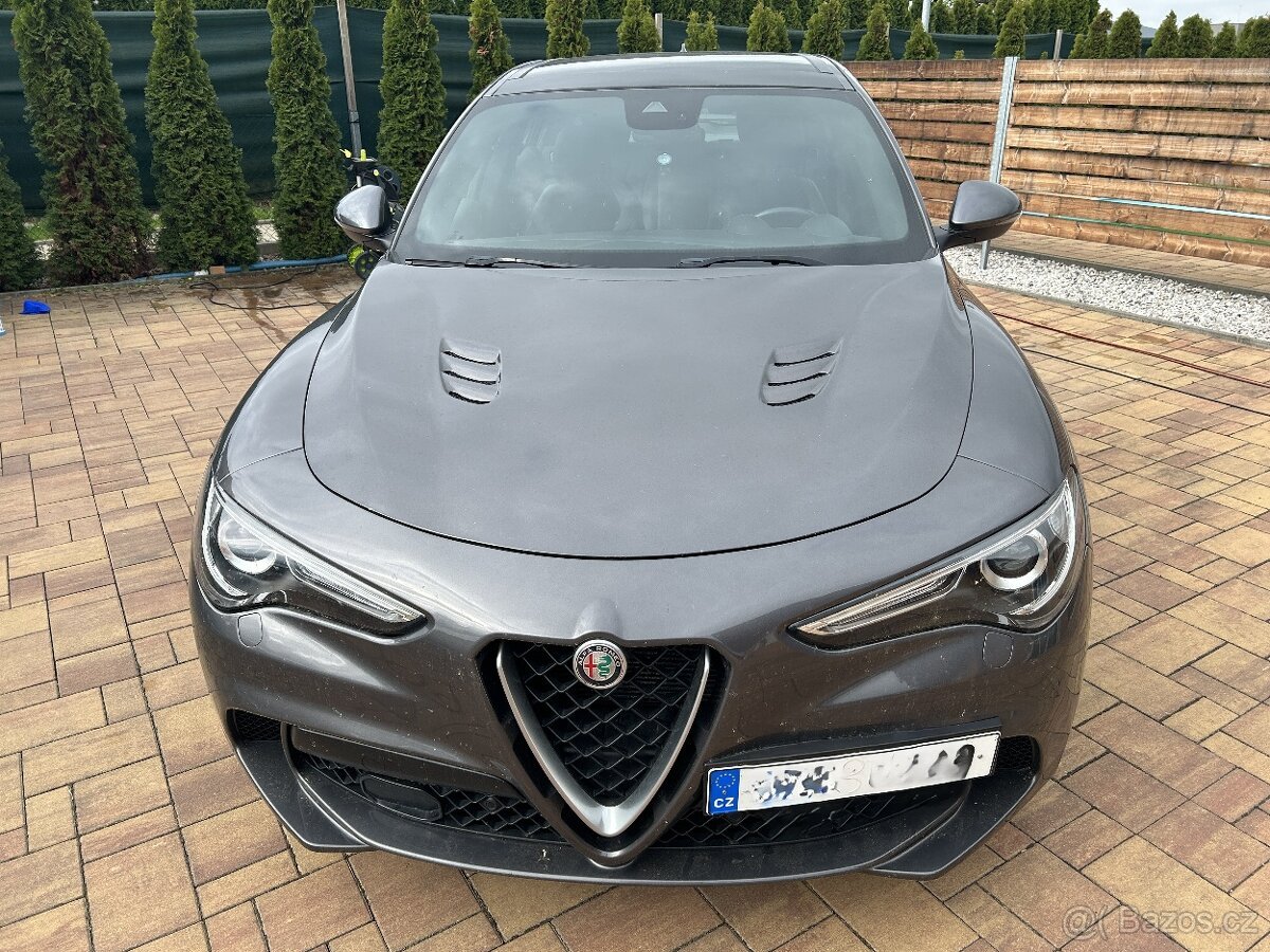 STELVIO ALFA ROMEO V6 2.9 BI-TURBO QV 510HP