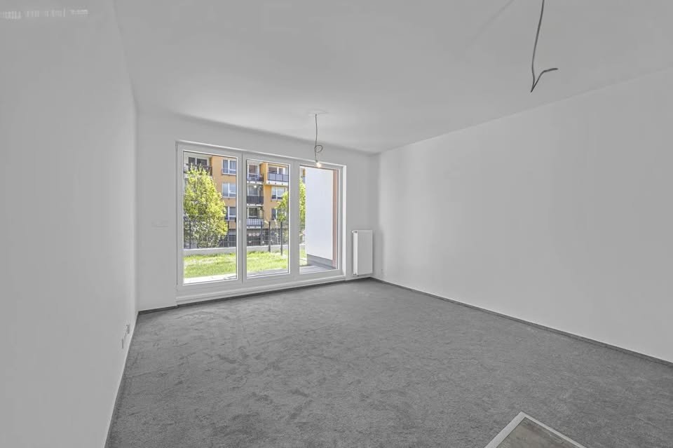 Metrážový koberec Barkotex (2,9x4m) cca 11,6m2 – NOVÝ, šedý,