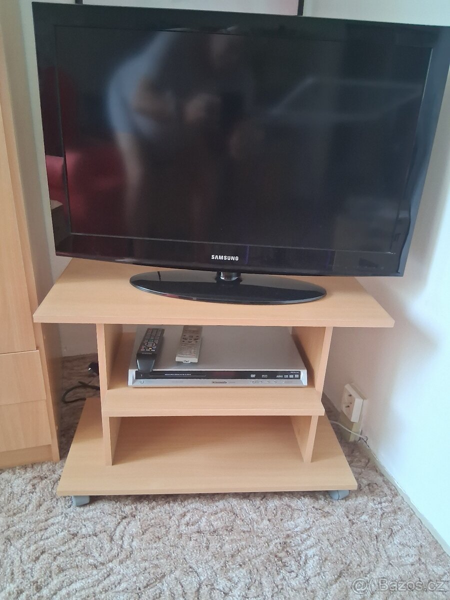TV,video,stolek
