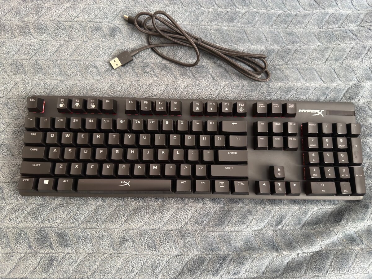 Herní klávesnici Hyperx alloy origins Red