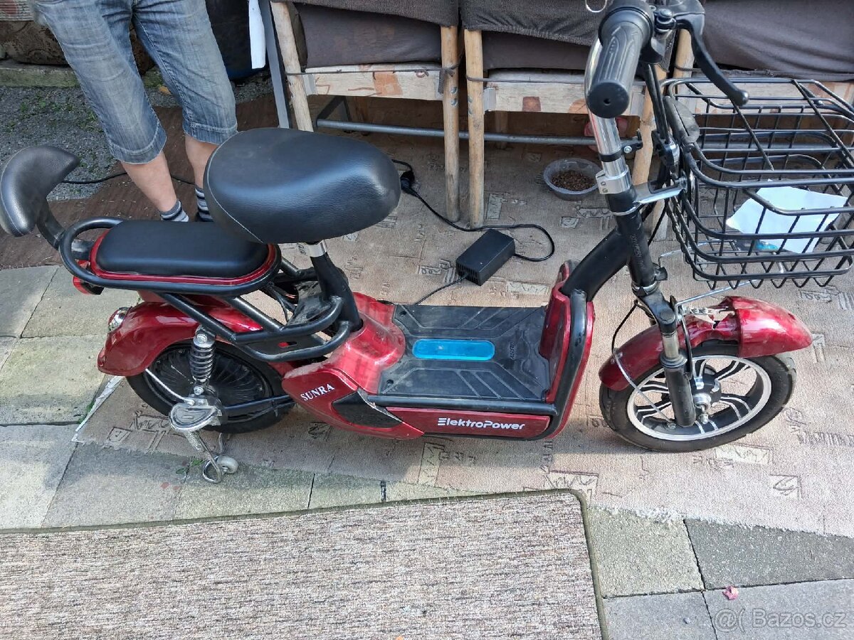 Elektro moped