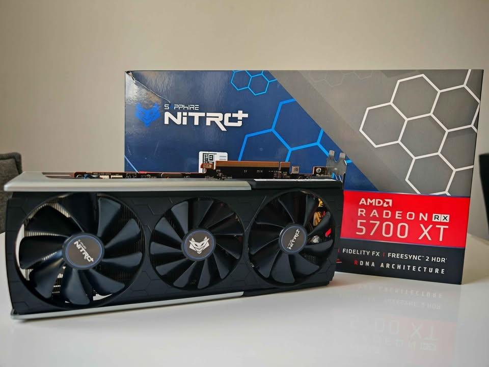 Sapphire NITRO+ Radeon RX 5700 XT 8G