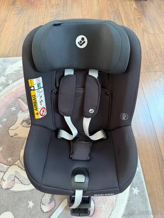 Maxi Cosi Mica i-size 360 otočná se základnou