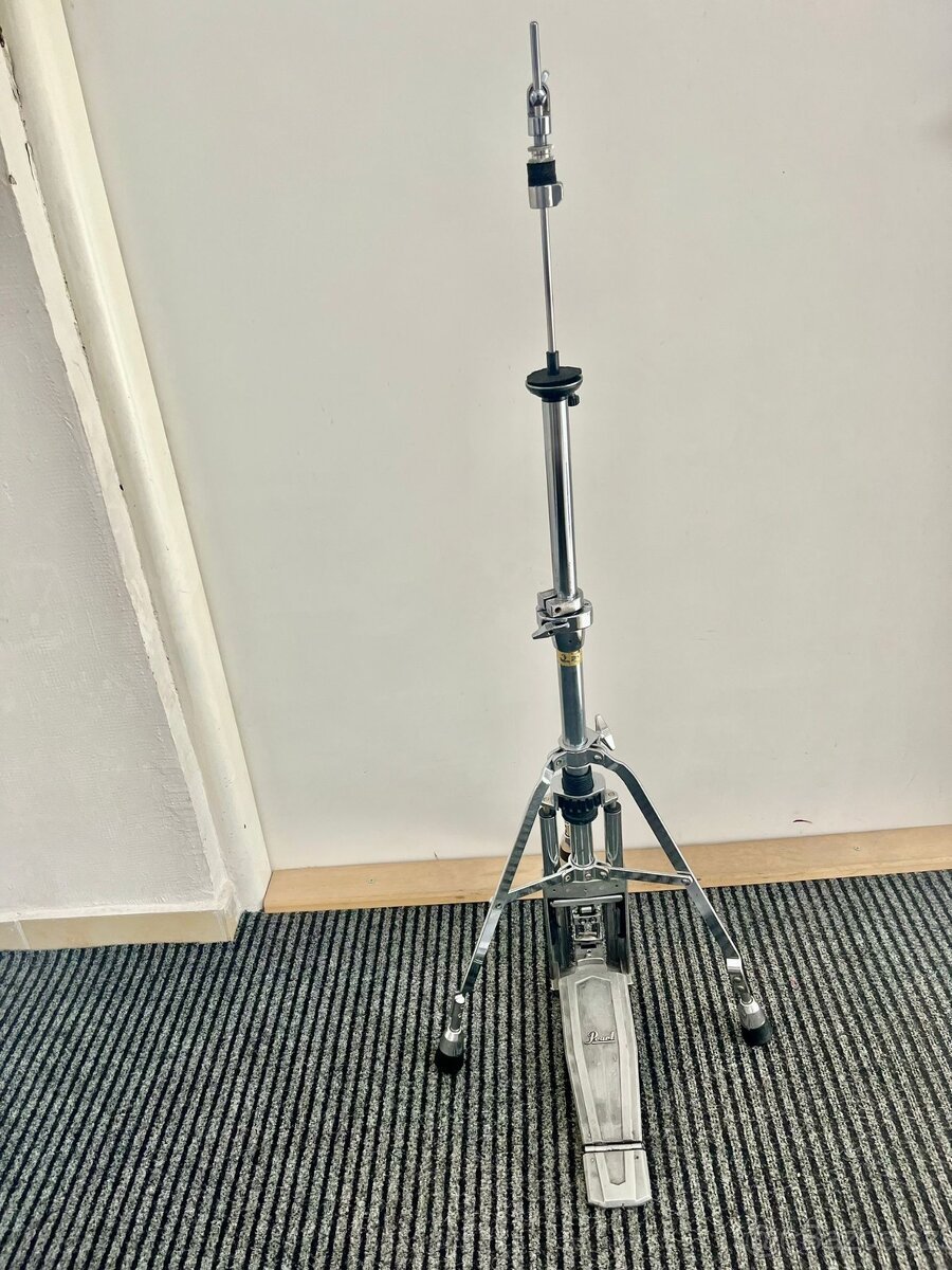 Pearl hi hat.