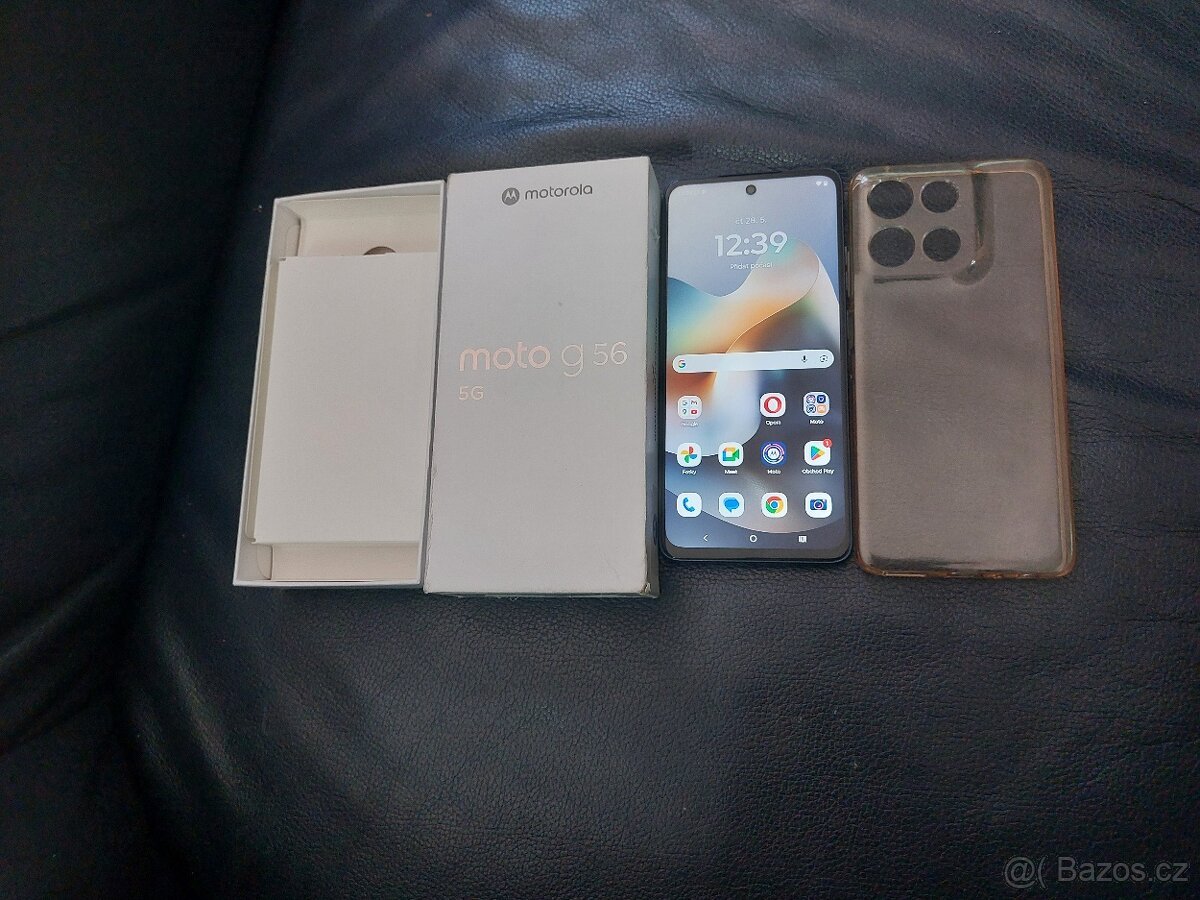 Mobil Motorola G56 5G 8/256 GB, krabička, kryt