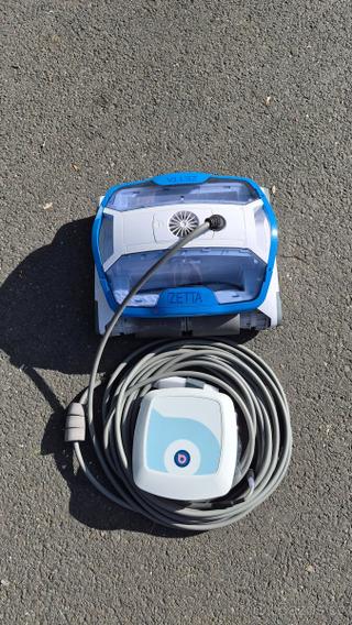 Bazenovy vysavac Zetta 400