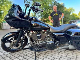 Harley Davidson - Road Glide 107