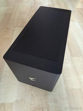 Externí grafická karta AORUS RTX 3080 GAMING BOX