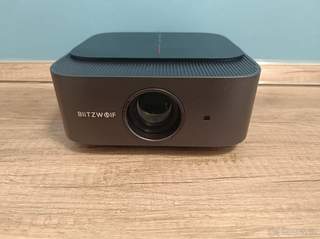 BlitzWolf BW-V10 Ultra projektor FullHD Android TV 13