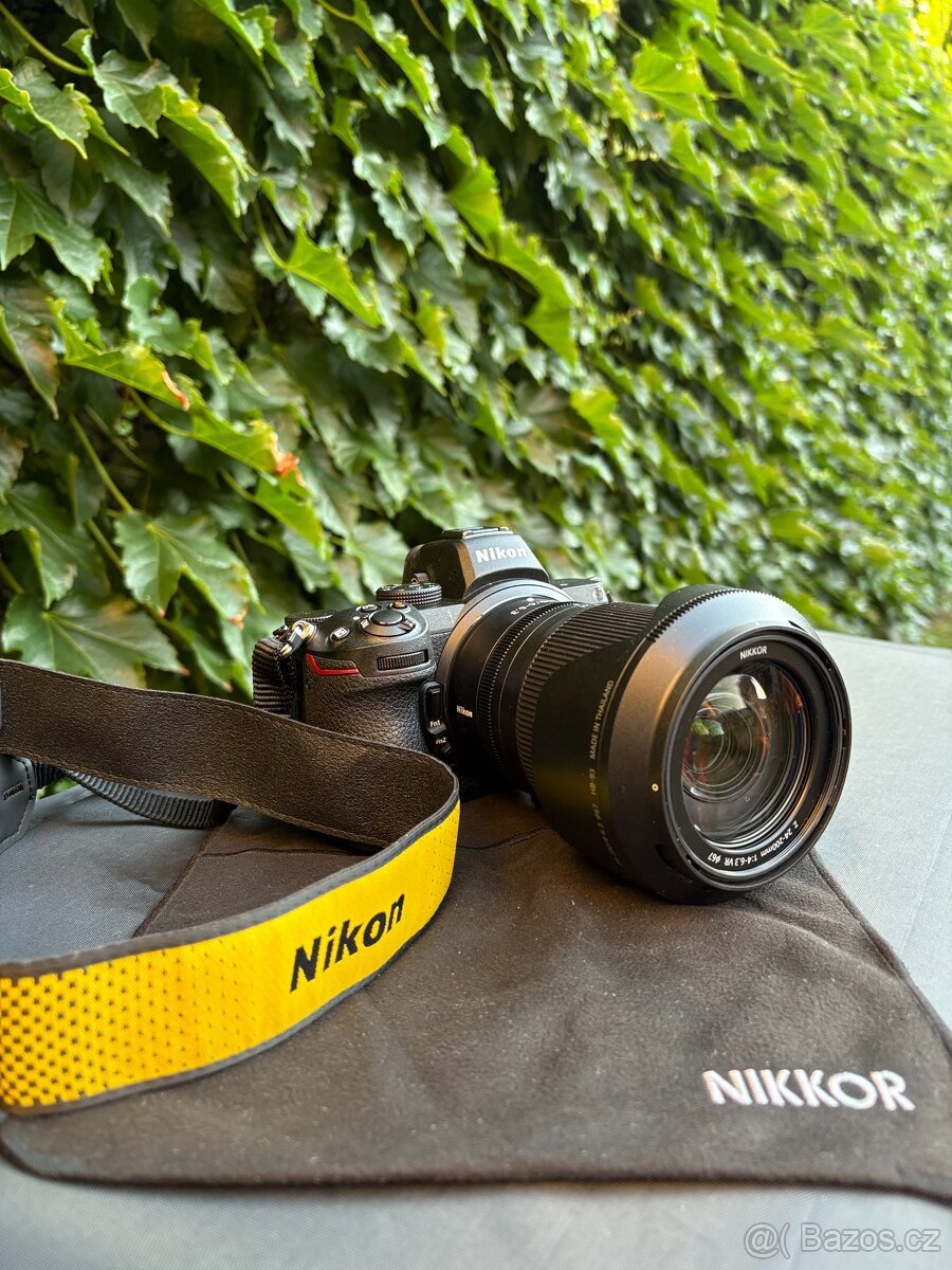 Bezzrcadlovka Nikon Z5 a Objektiv