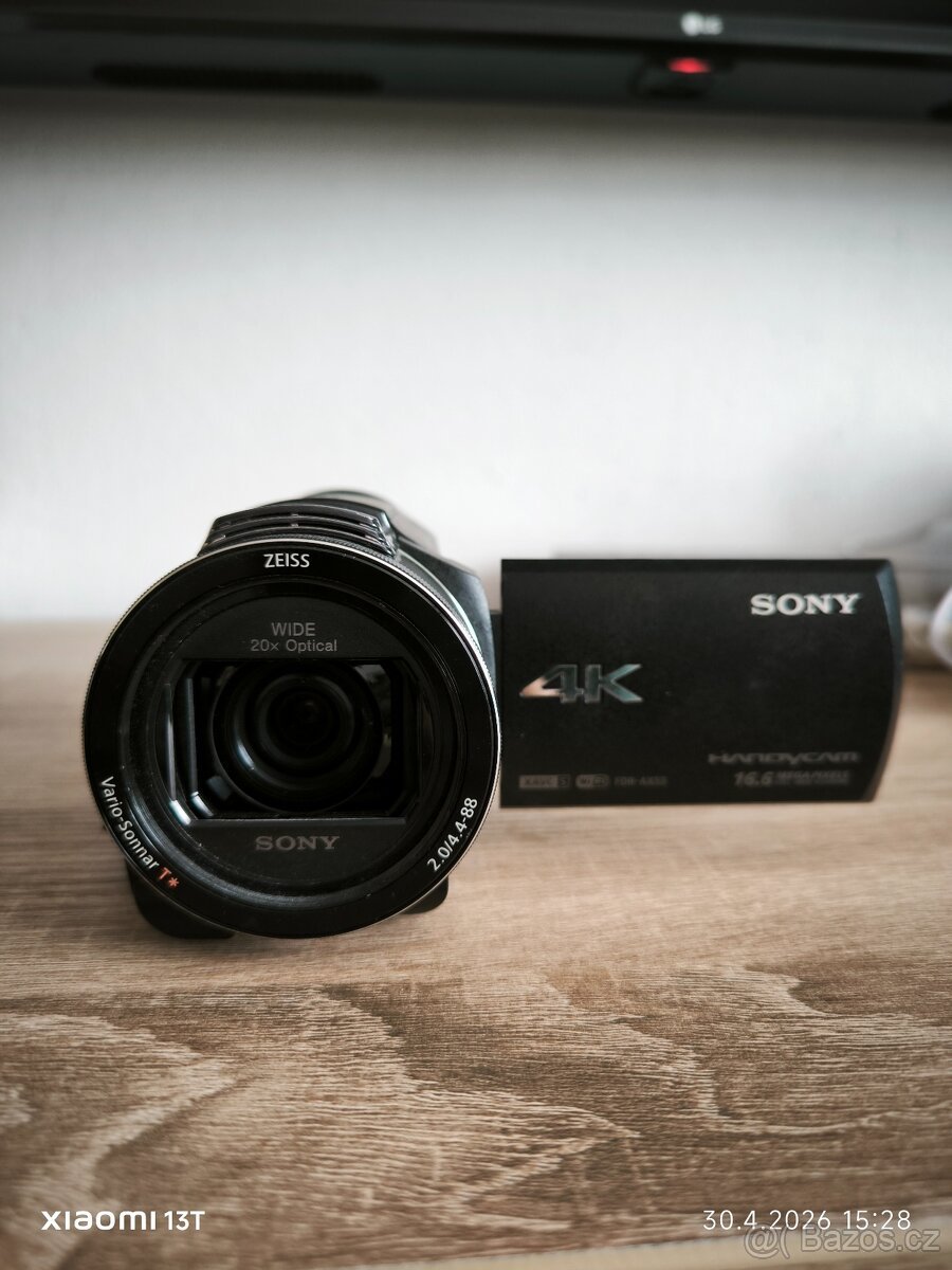Sony FDR AX53