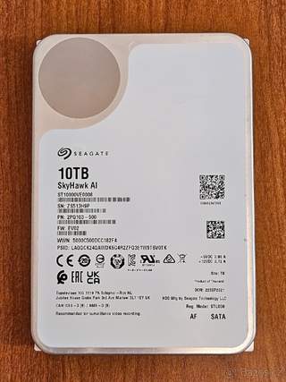 10TB HDD disk Seagate v záruce bez vadných sektorů
