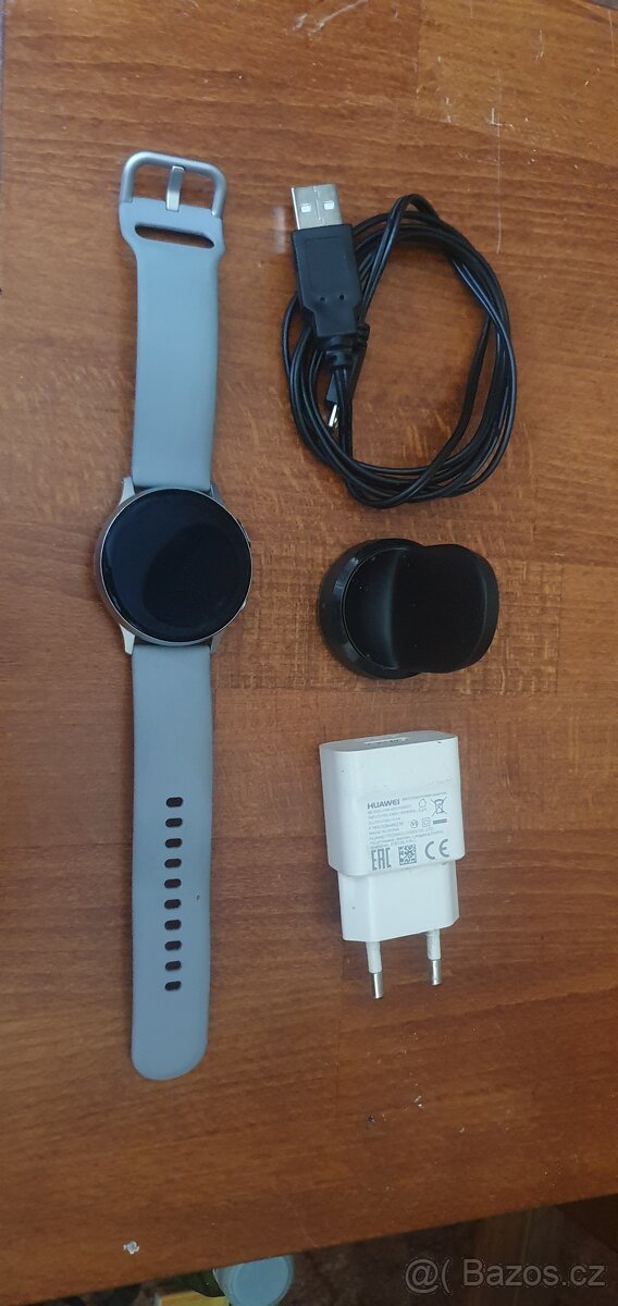 Samsung Galaxy Watch Active 2 R830