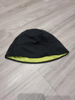 Sportovní čepice