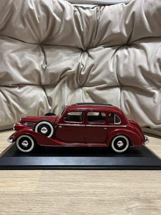Superb 1:18