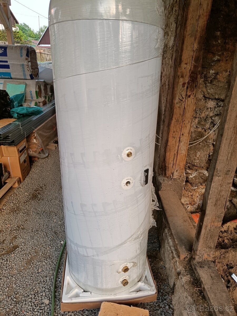 Panasonic nádrž pro teplou vodu nerez 284l