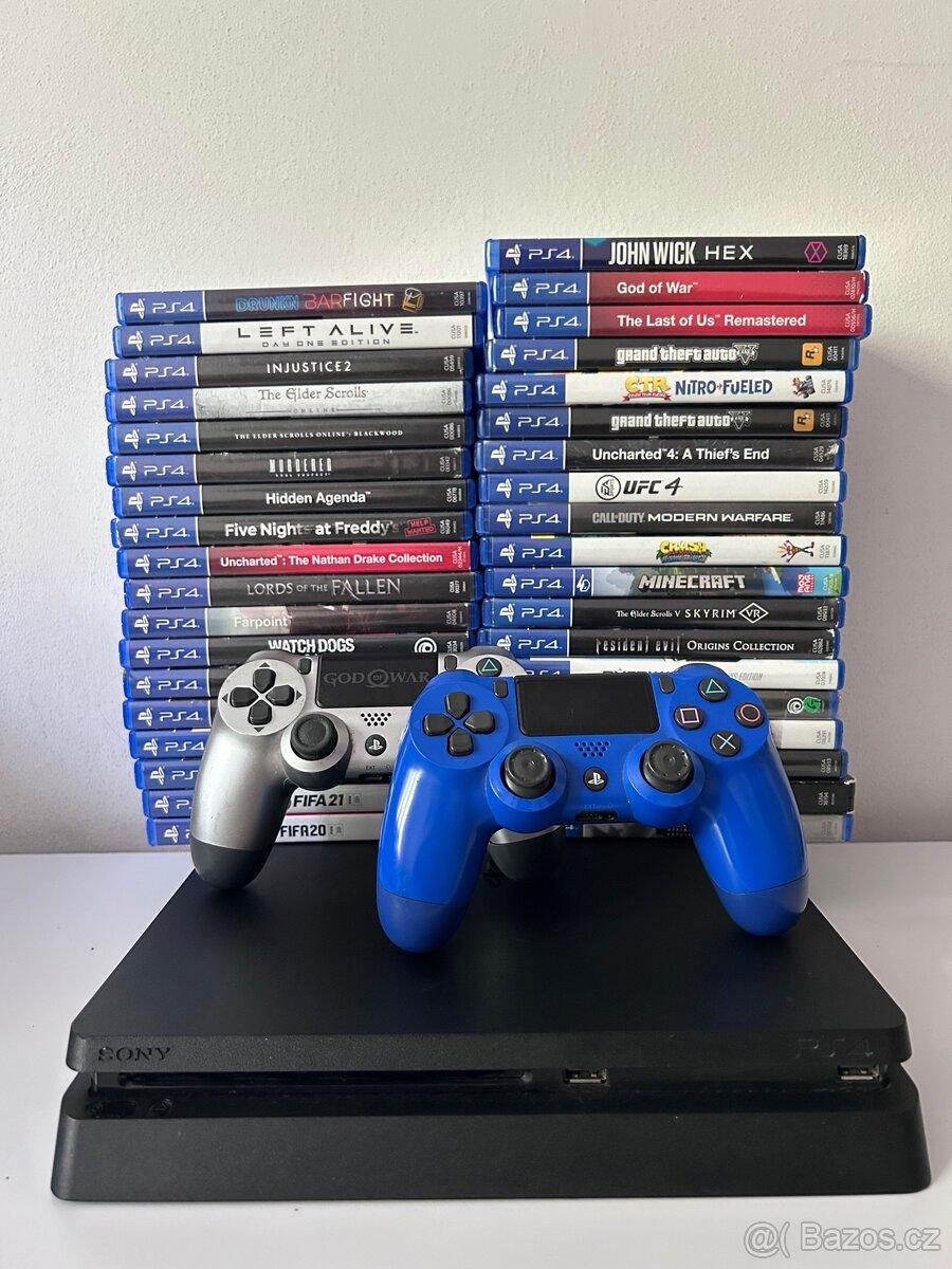 PlayStation 4 + 2 Ovladače + Hry