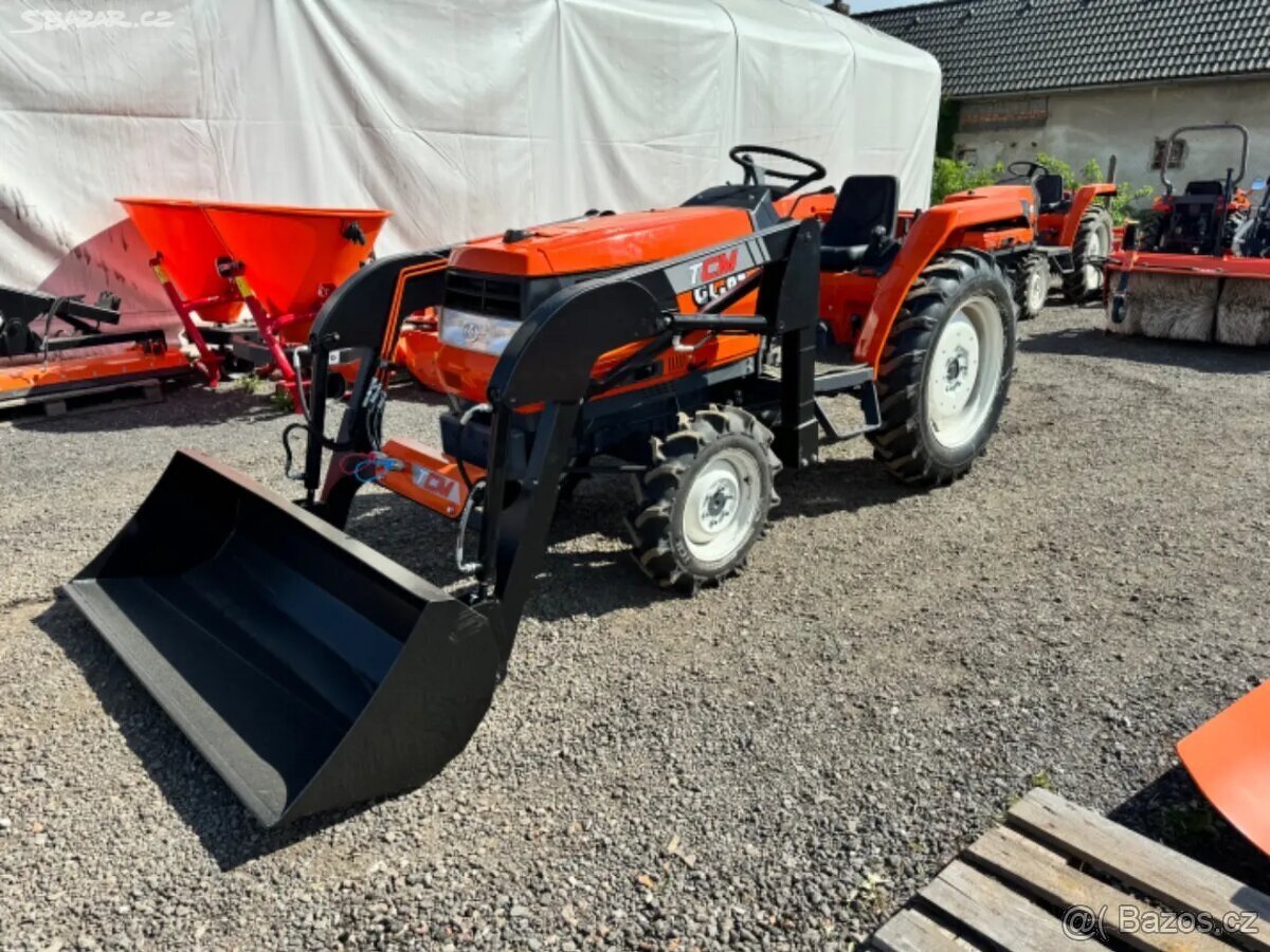 Malotraktor Kubota 4x4 GL23 s čelním nakladačem