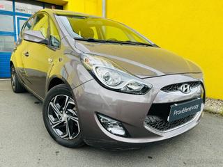 HYUNDAI IX 20 1.6 i BENZÍN ALU KOLA TAŽNÉ ZAŘÍZENÍ