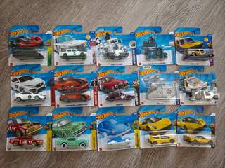 Hot wheels 15 autíček