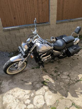 Suzuki VZ 800 Marauder