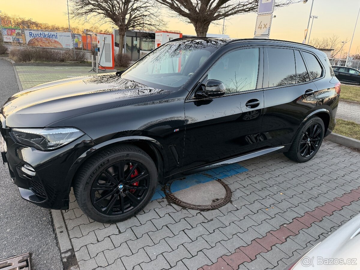 BMW X5 2021, najeto 87000