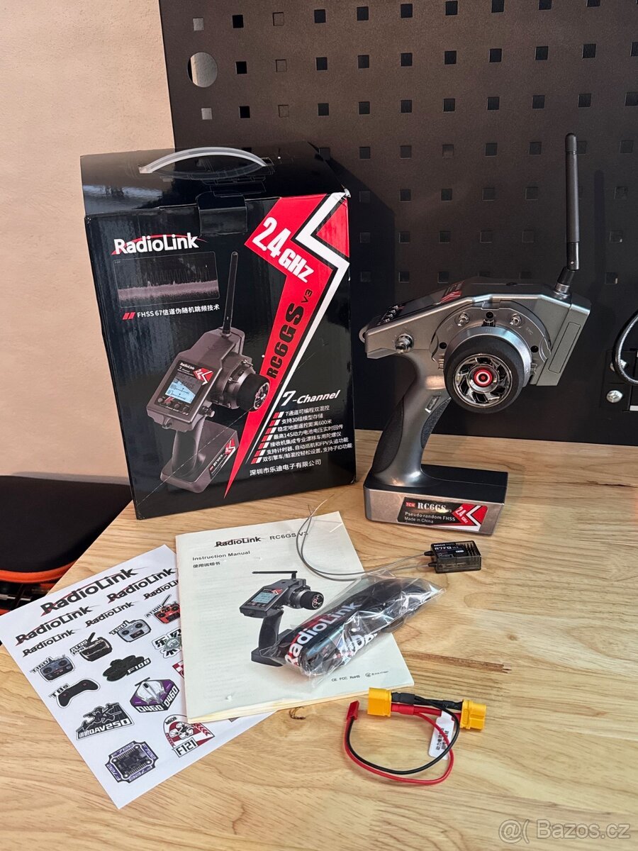 vysílač RC6GS V3 s přijímačem R6F PR