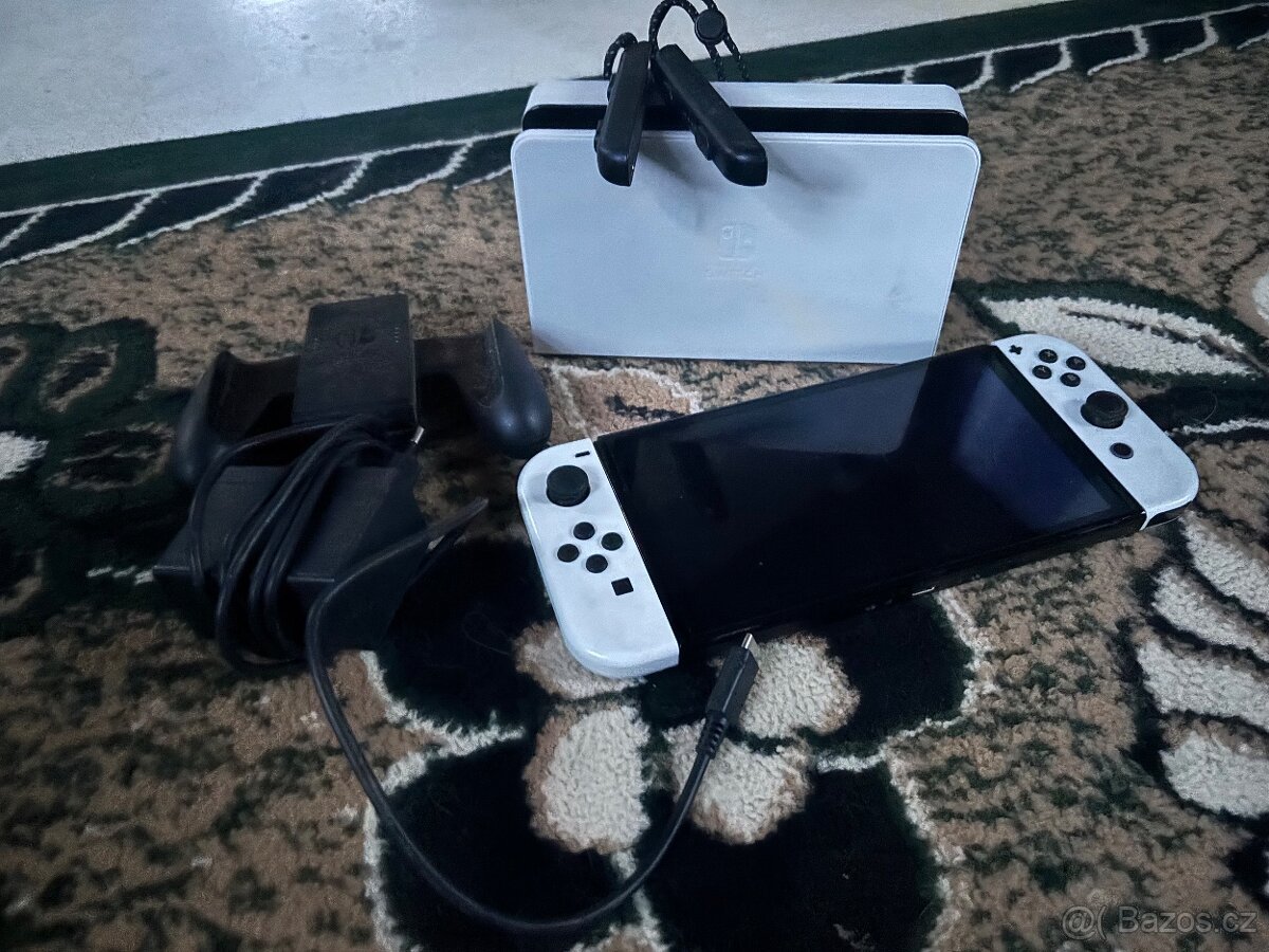 Nintendo Switch OLed záruka do 2029