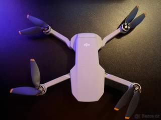 DJI Mini 2 SE Fly More Combo | 3 batérie | 6,8 h nálet |