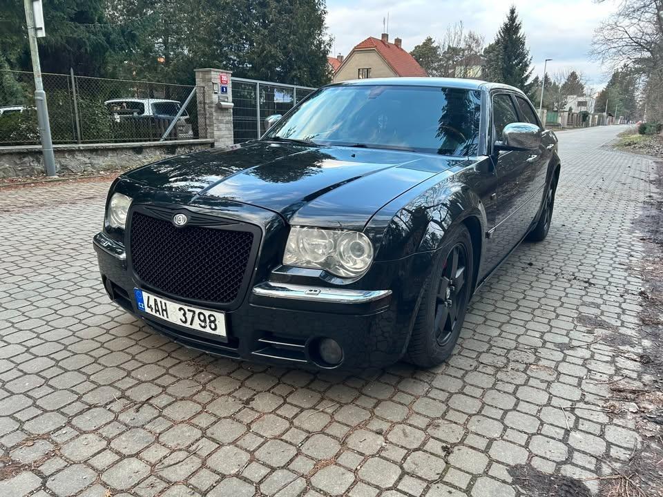 Chrysler 300c 3.0 crd - sedan (SRT packet)