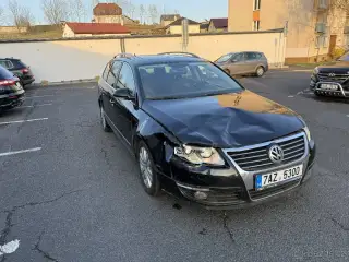 VW. PASSAT - BÍLOVEC