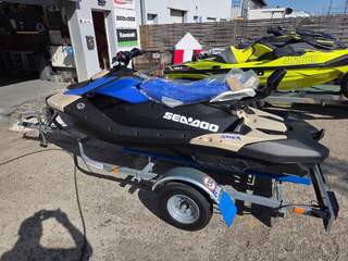 Vodní skútr SEA-DOO TRIXX 3-up