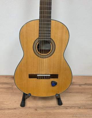 MANUEL RODRIGUEZ Caballero 8 kytara