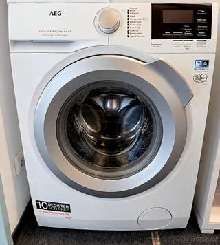 PRAČKA AEG 6000 SERIES PROSENSE – 9 KG – PRAHA 1 – 2 990 Kč