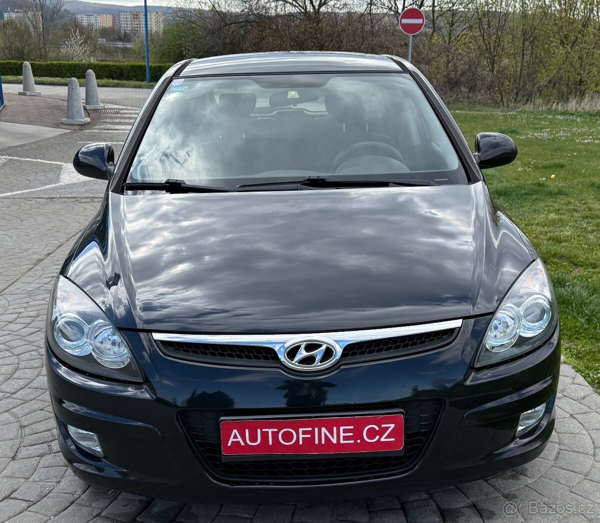 HYUNDAI i30 1,4 16V CVVT KLIMATIZACE, EL.OKNA, 80kW / 108 PS