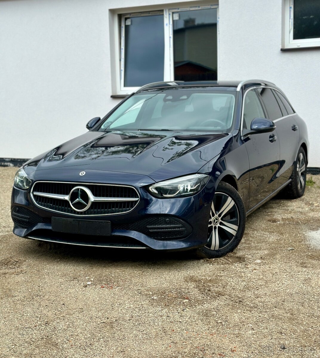 Mercedes C220d W206 147kW 173tkm 9G/Tažné/Ambient/Modrá
