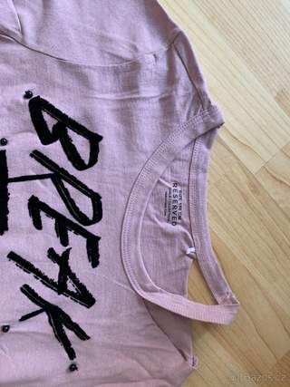 Nove triko,tricko zn. Reserved vel.158