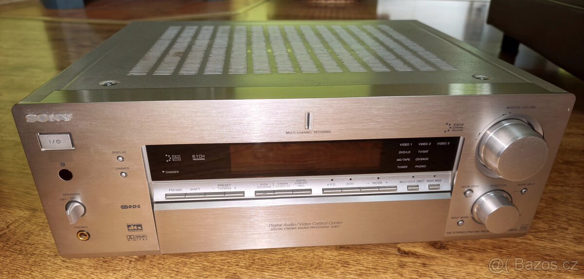 Av receiver SONY STR DB 870 QS silver, velmi pěkný ,čti po