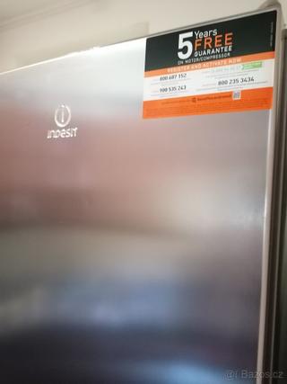 Indezit velka lednice s mrazakem