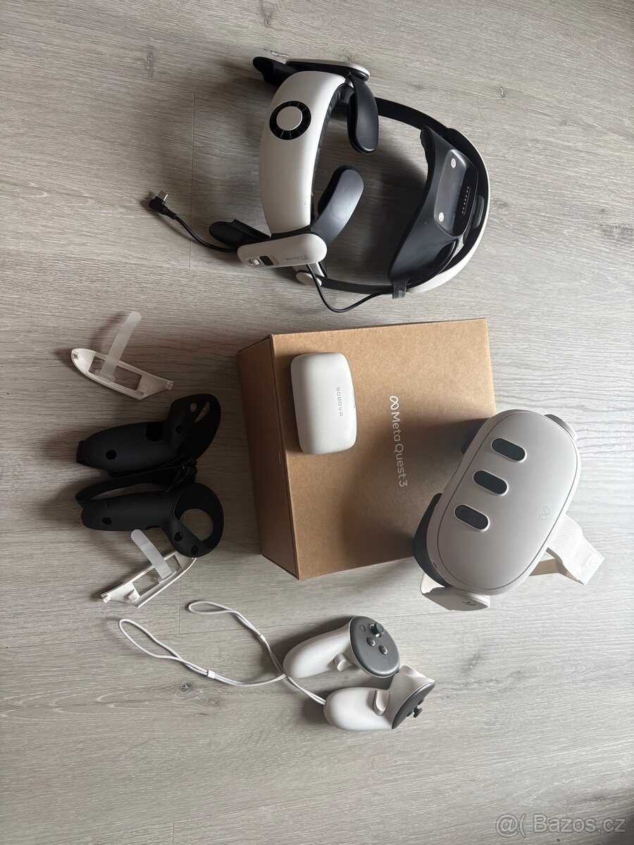 Meta Quest 3 128 GB + Bobo VR S3 pro