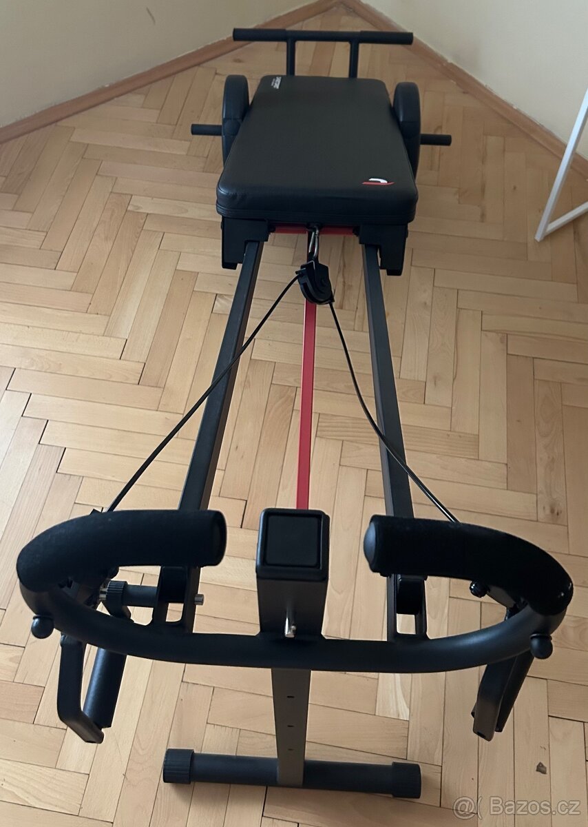 Posilovací polohovací lavice