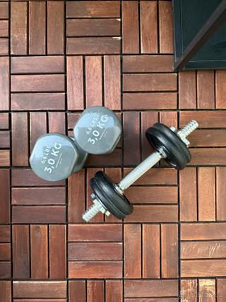 3 fitness činky (2x3kg, 1x5kg)