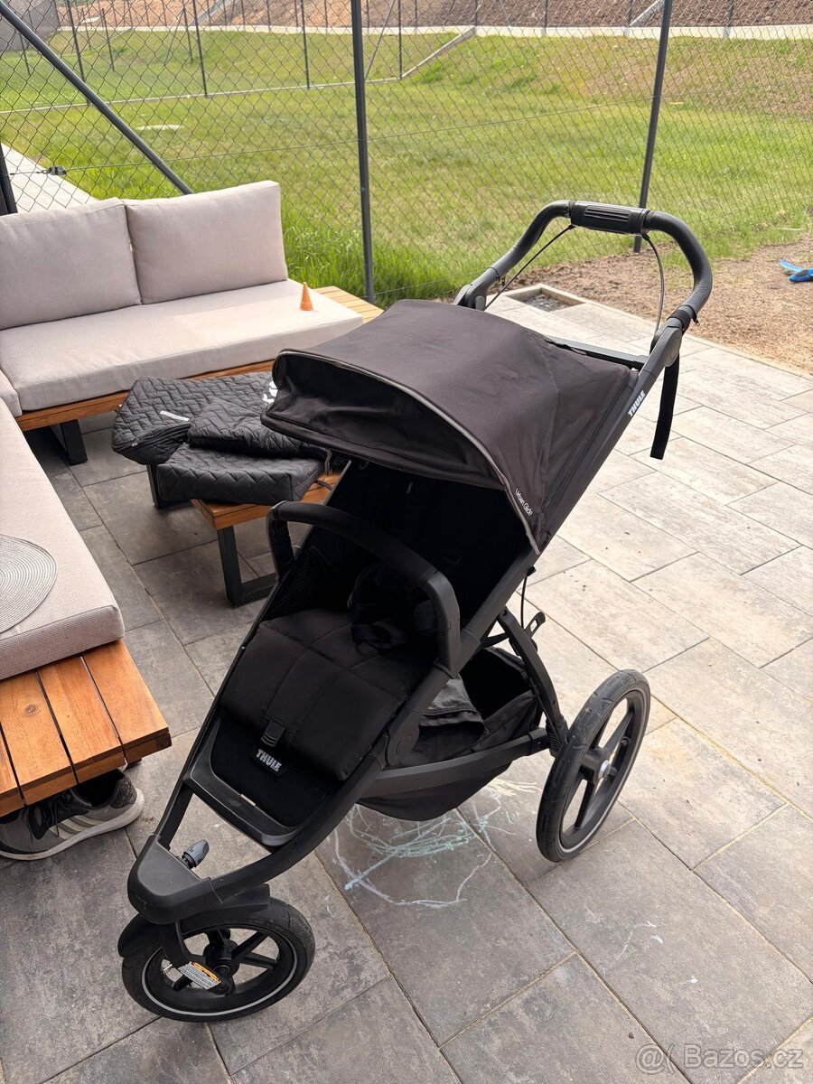 Thule Urban Glide 2– stav, kompletní příslušenství