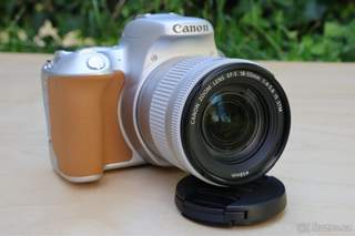 Canon EOS 200D + 18–55 mm IS STM – stav jako nový