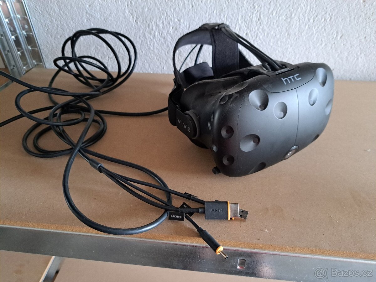 Virt. realita HTC Vive CE (3)